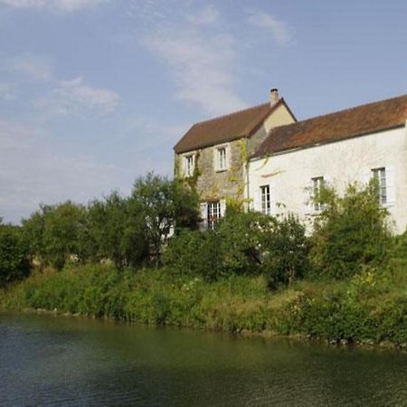 Le Clos Du Murier Chassignelles Exteriör bild
