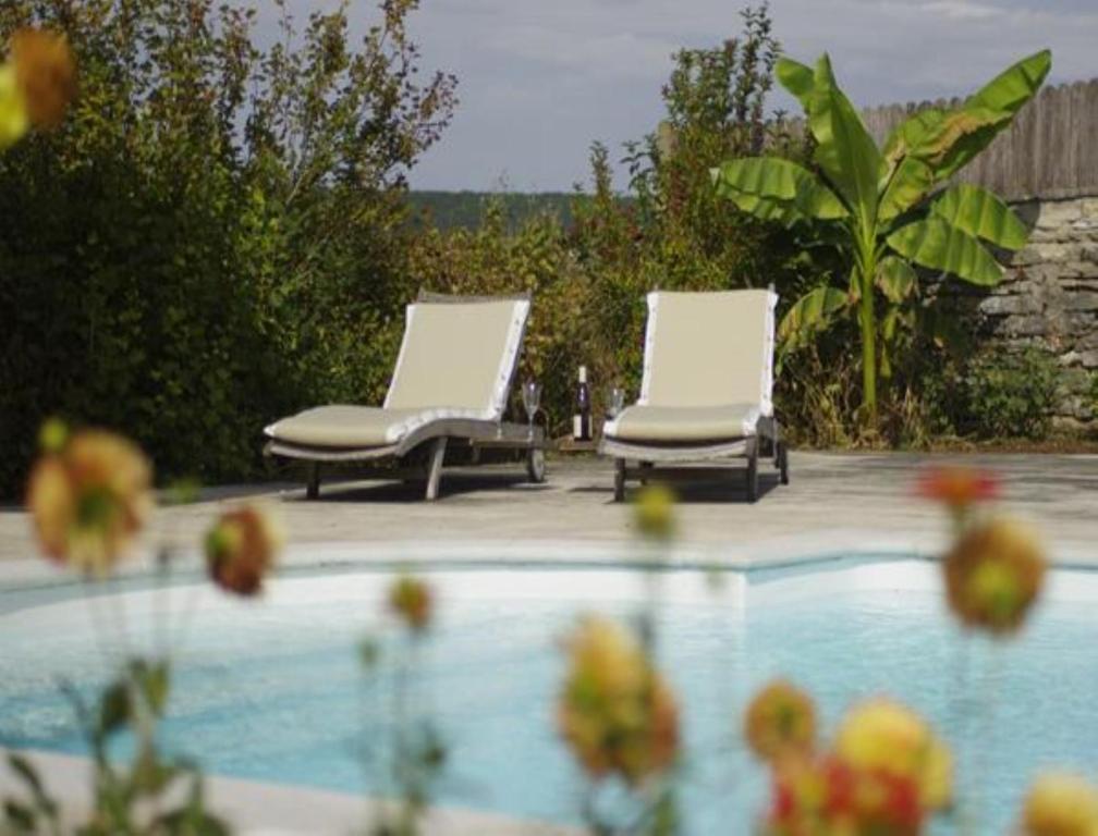 Le Clos Du Murier Chassignelles Exteriör bild