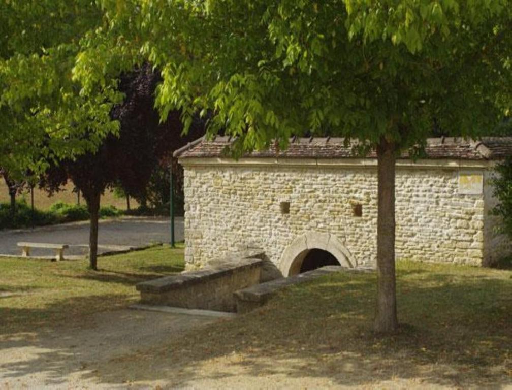 Le Clos Du Murier Chassignelles Exteriör bild